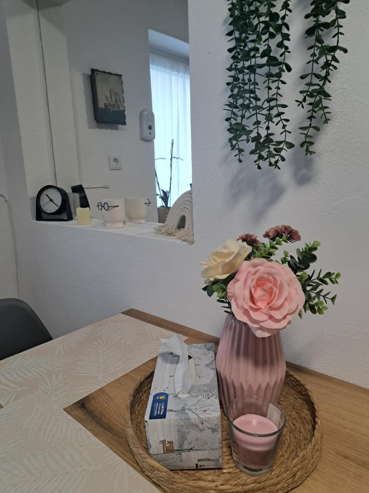 Studio With Free Parking In The Center - Deliamo 3 锡比乌 外观 照片